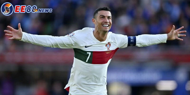 CR7 có một gia đình hạnh phúc 